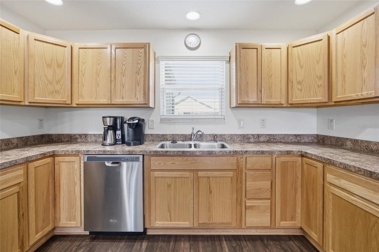 3531 Thorne Path - Photo 5 of 31