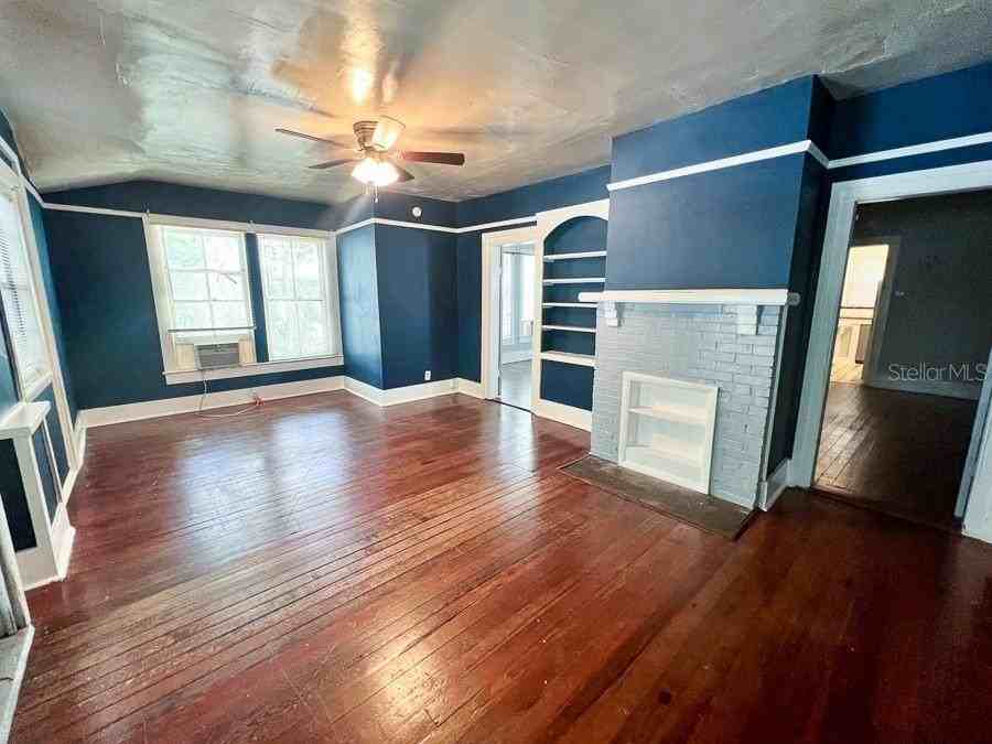 312 Ne 2nd Ave #W - Photo 3 of 16