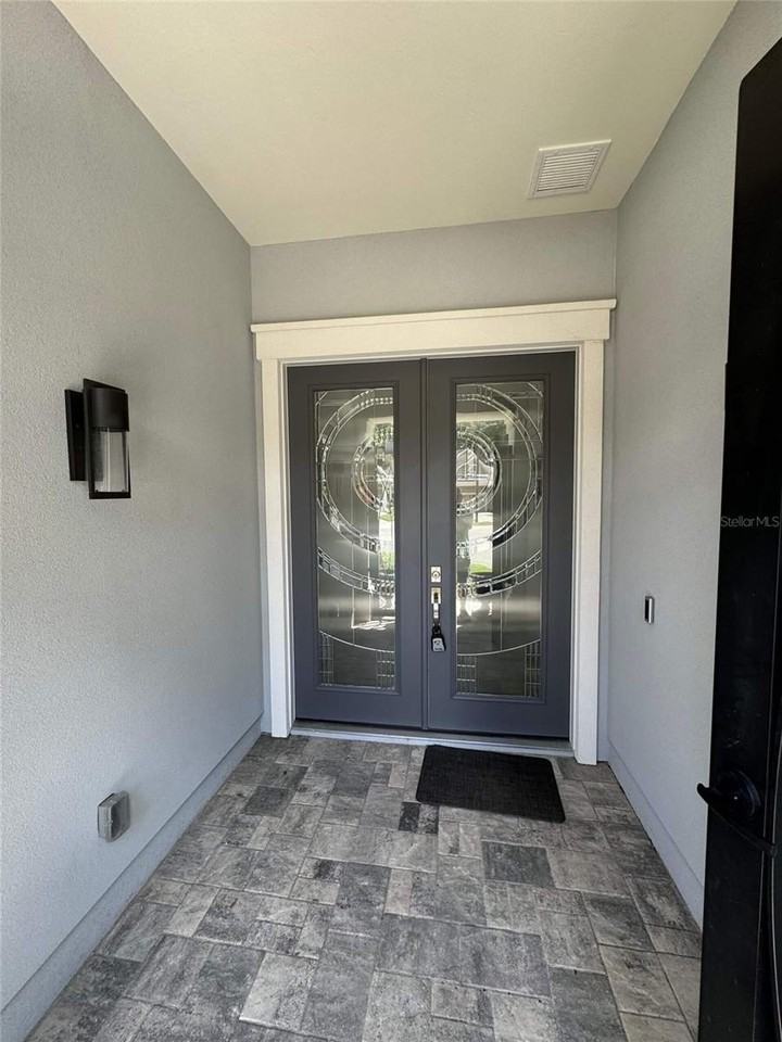 9005 Sw 25th Rd - Photo 2 of 30