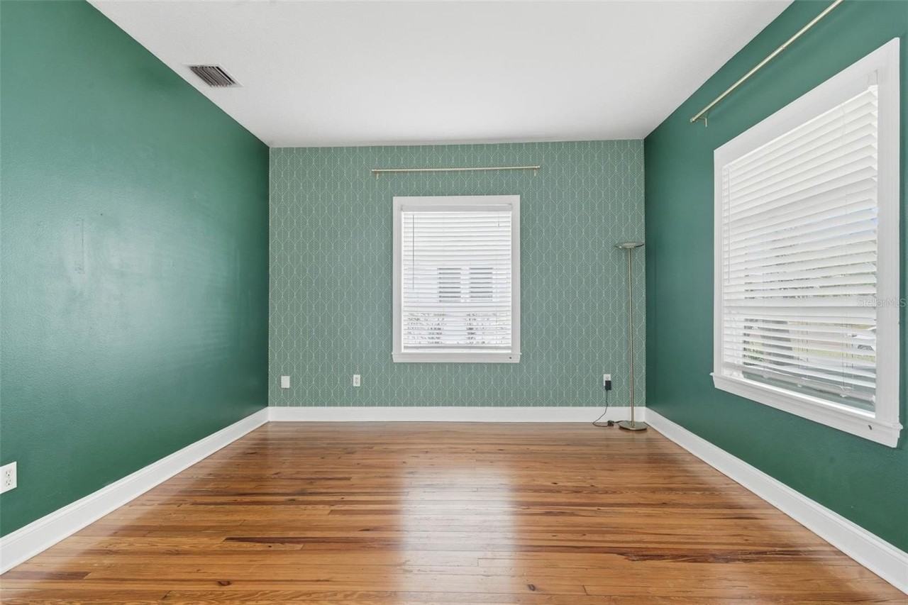 1406 E Ridgewood St - Photo 4 of 22