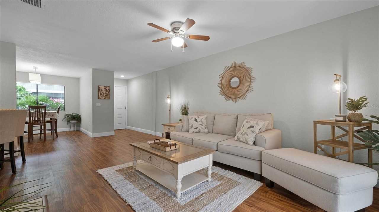 524 Sun Valley Vlg #105 - Photo 7 of 27