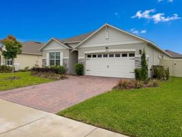 featured image of 33412 Country House Dr