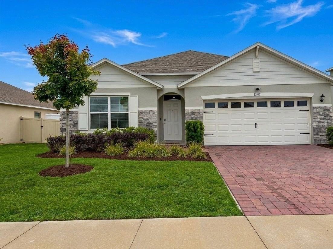 33412 Country House Dr - Photo 2 of 34