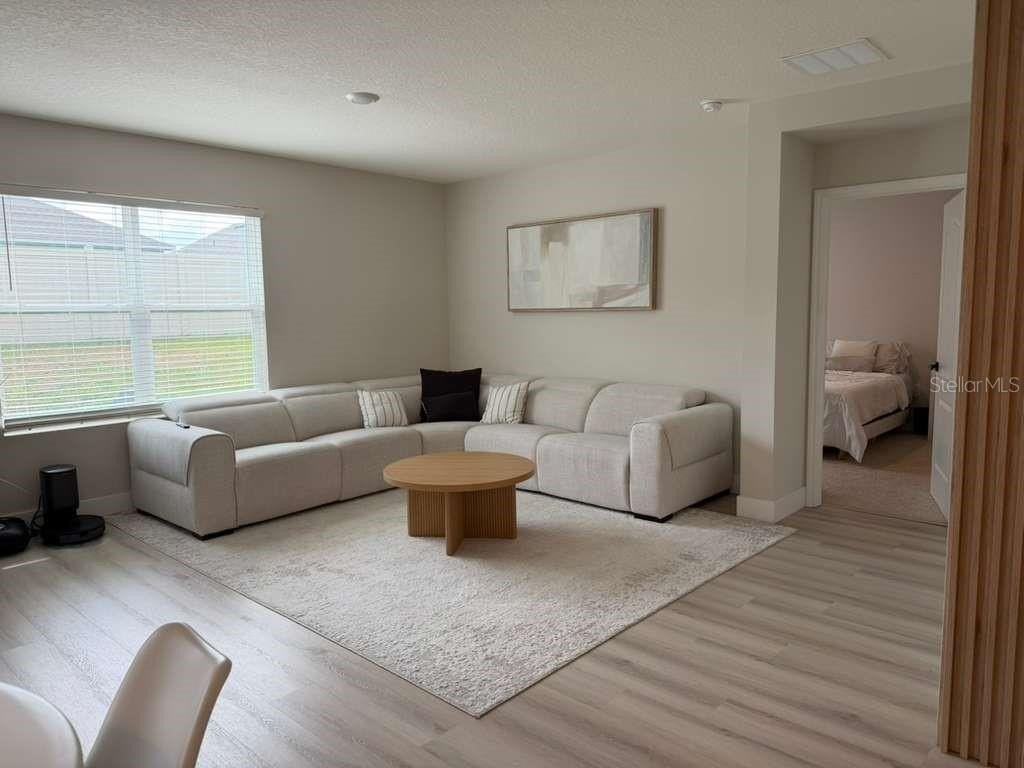 33412 Country House Dr - Photo 6 of 34