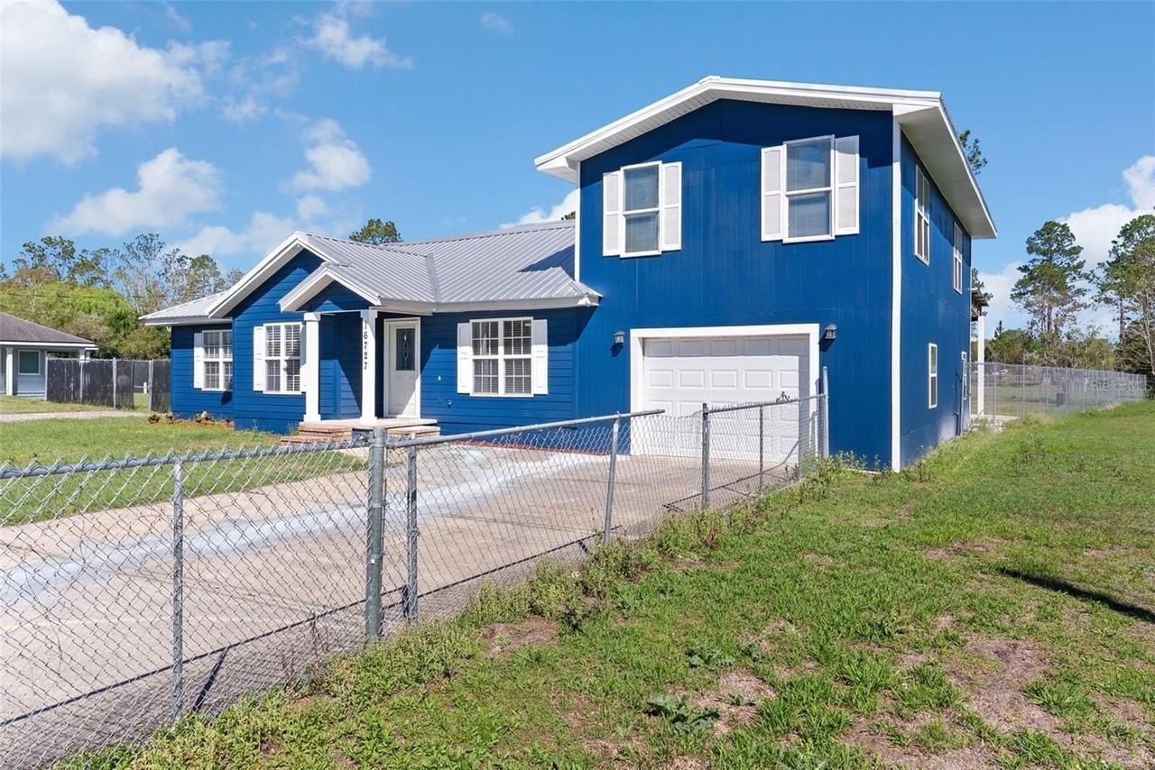 16727 Se 91st St - Photo 3 of 40