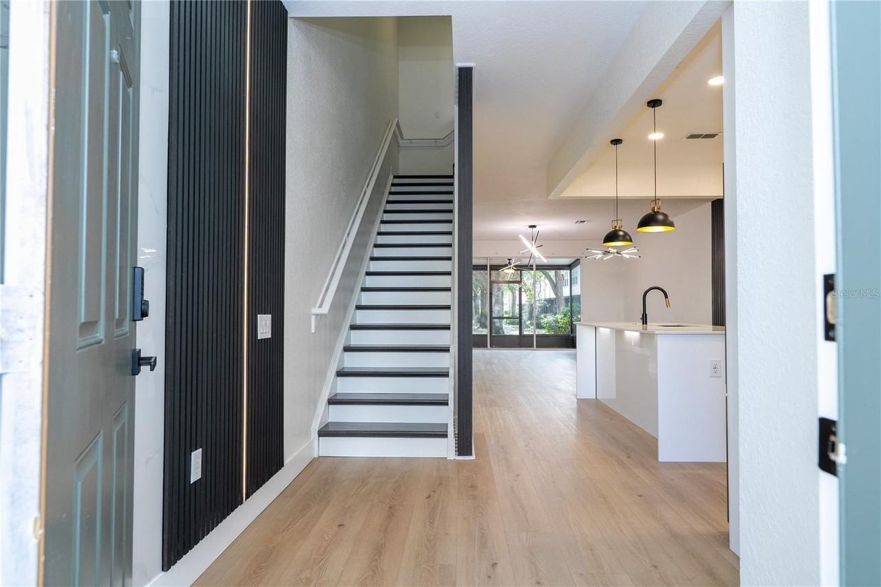 7022 Cadiz Blvd - Photo 3 of 20