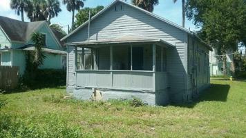 featured image of 417 Maple St