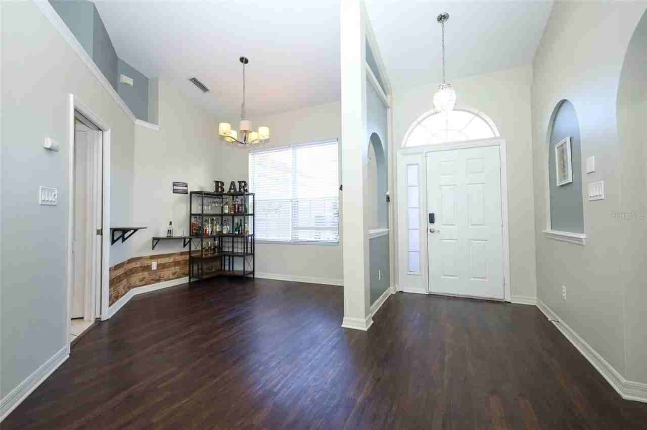 200 Patrice Hope St - Photo 4 of 41