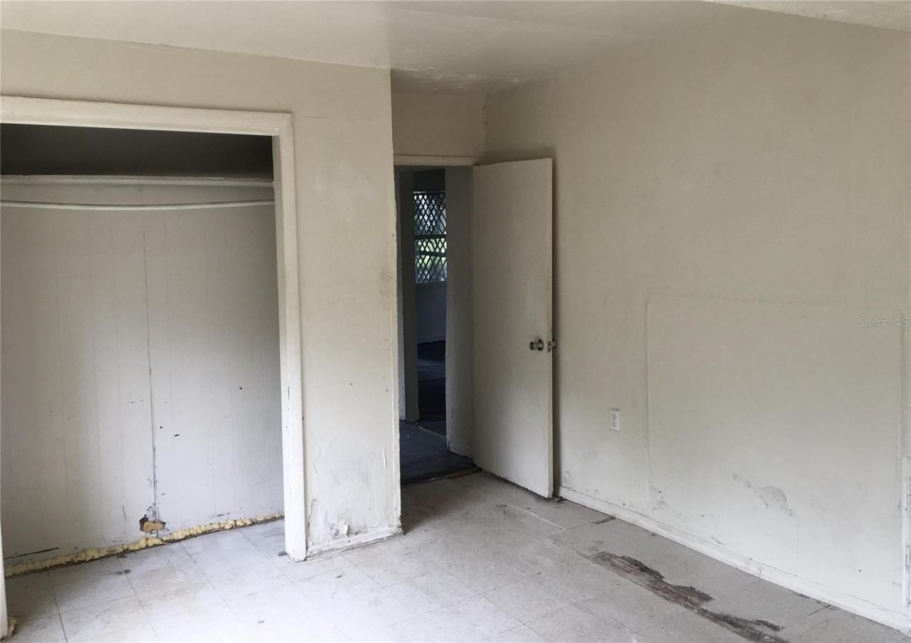 3320 Lincoln St - Photo 6 of 6