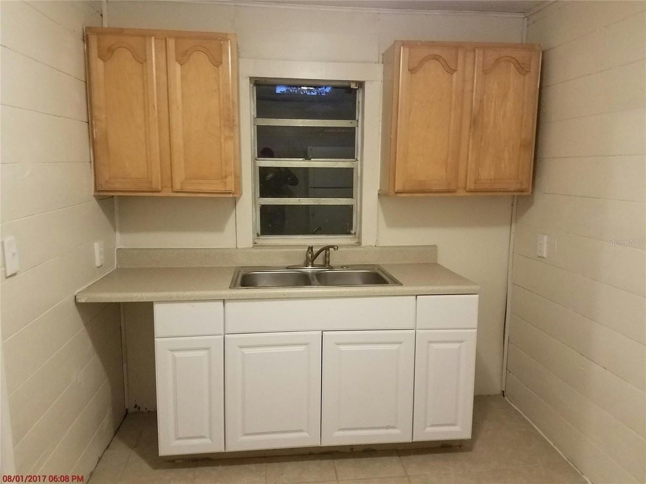 611 N Lakewood Ave - Photo 3 of 8