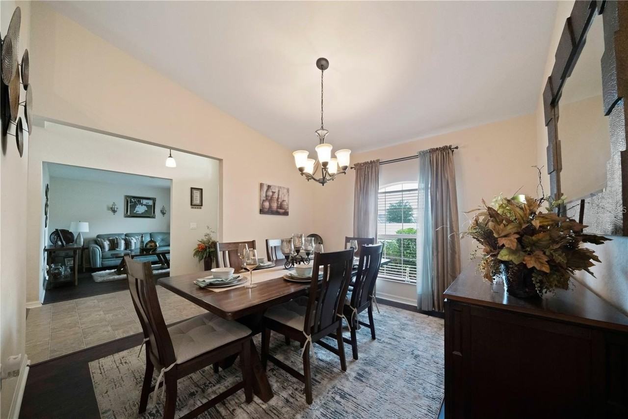 6518 Crescent Loop - Photo 5 of 16