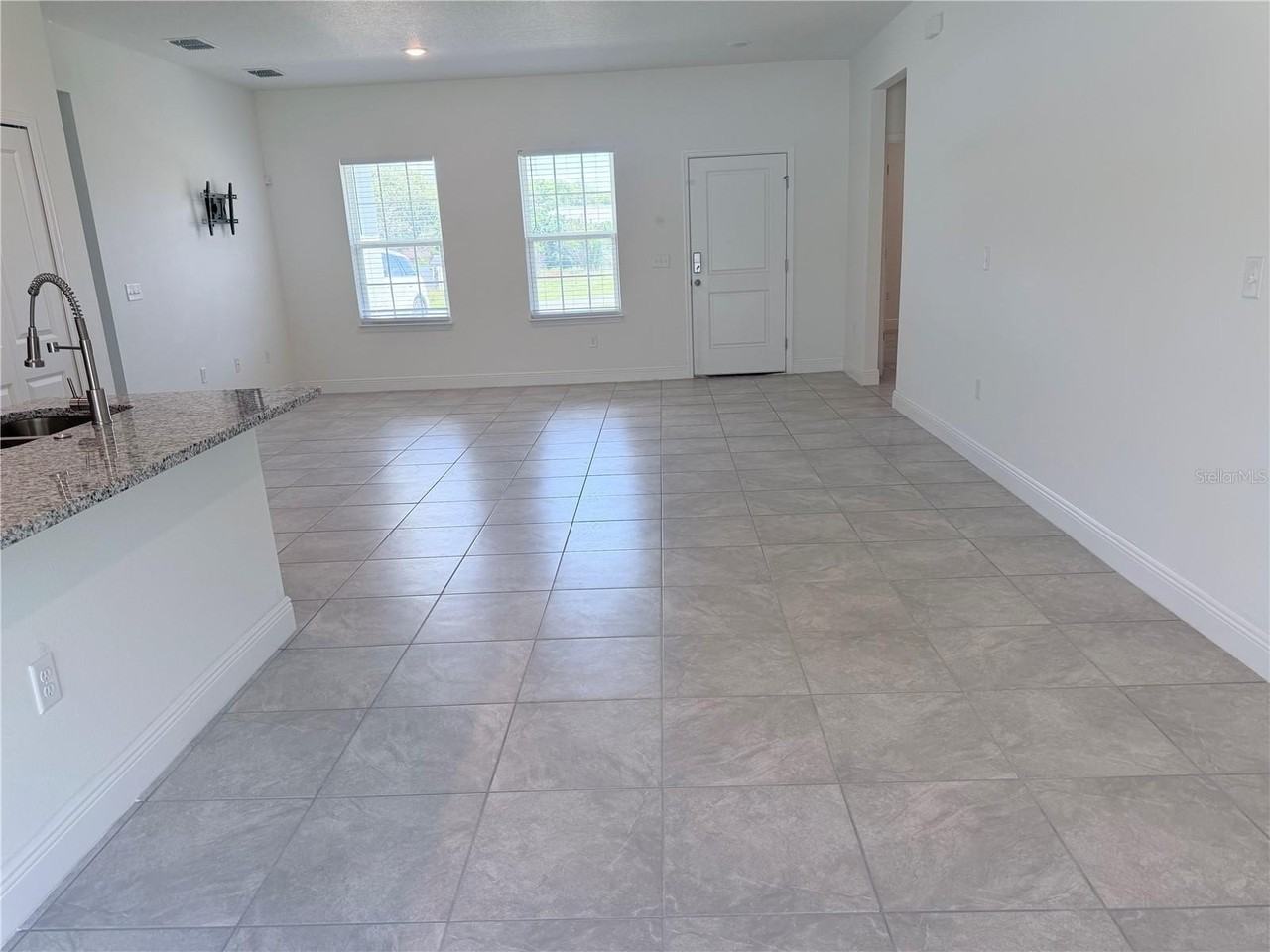 14388 Sw 45th Cir - Photo 3 of 27