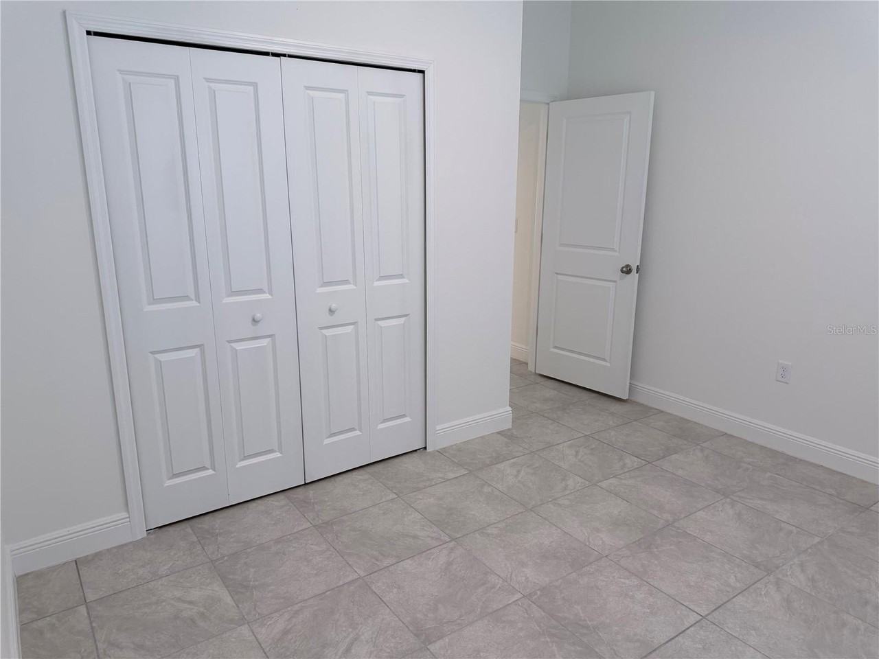 14388 Sw 45th Cir - Photo 7 of 27