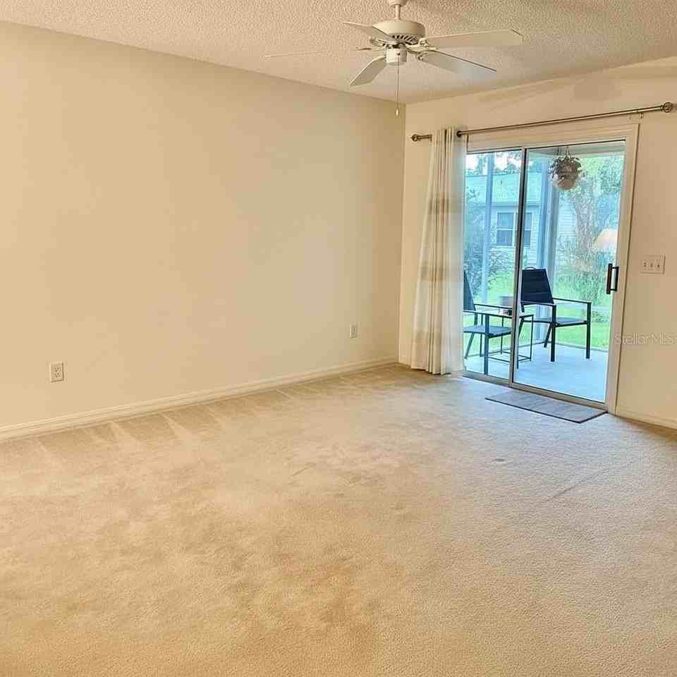 9523 Se 168th Maplesong Ln - Photo 5 of 12