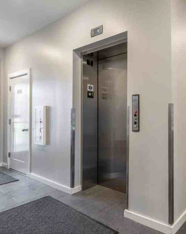 598 - 600 North Avenue - Photo 2 of 8