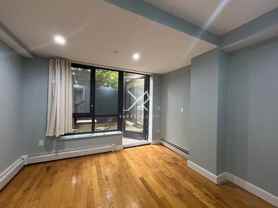 39 E 21st St - Photo 1 of 1