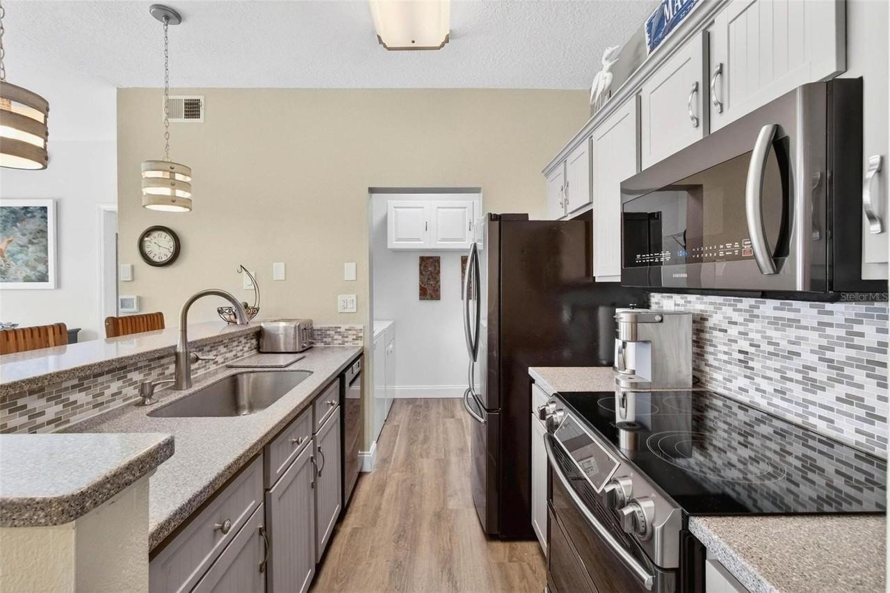 10764 70th Ave #5104 - Photo 7 of 34