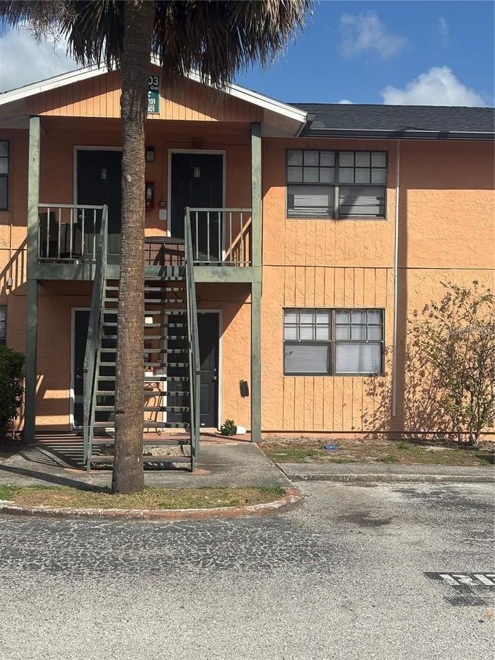 12403 Hibiscus Oak Pl #202 - Photo 4 of 30