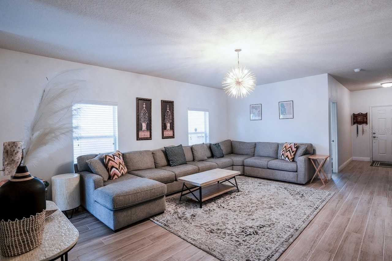 8610 Turnstone Shore Ln - Photo 6 of 50