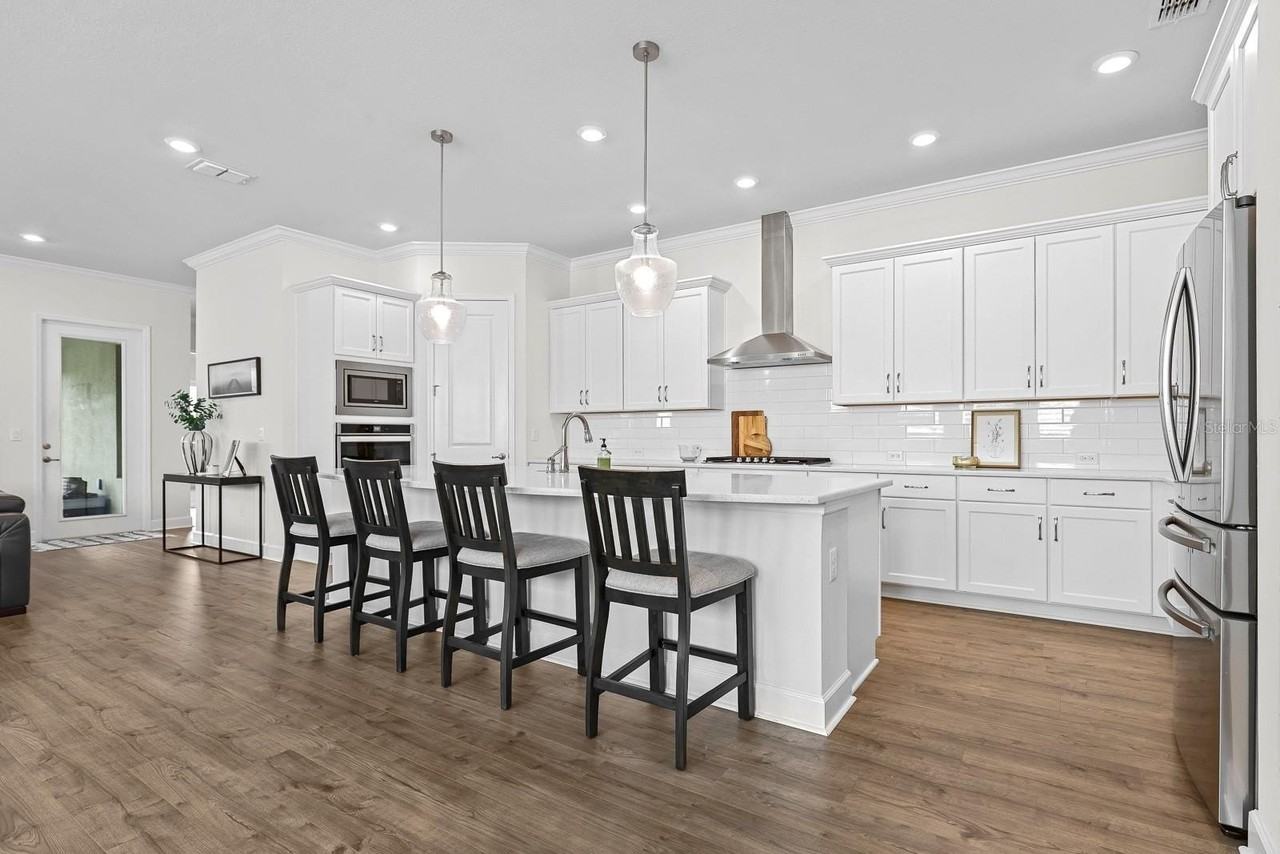 13930 Natures Reserve Dr - Photo 6 of 40