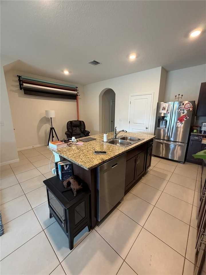 8620 Milestone Dr - Photo 7 of 32