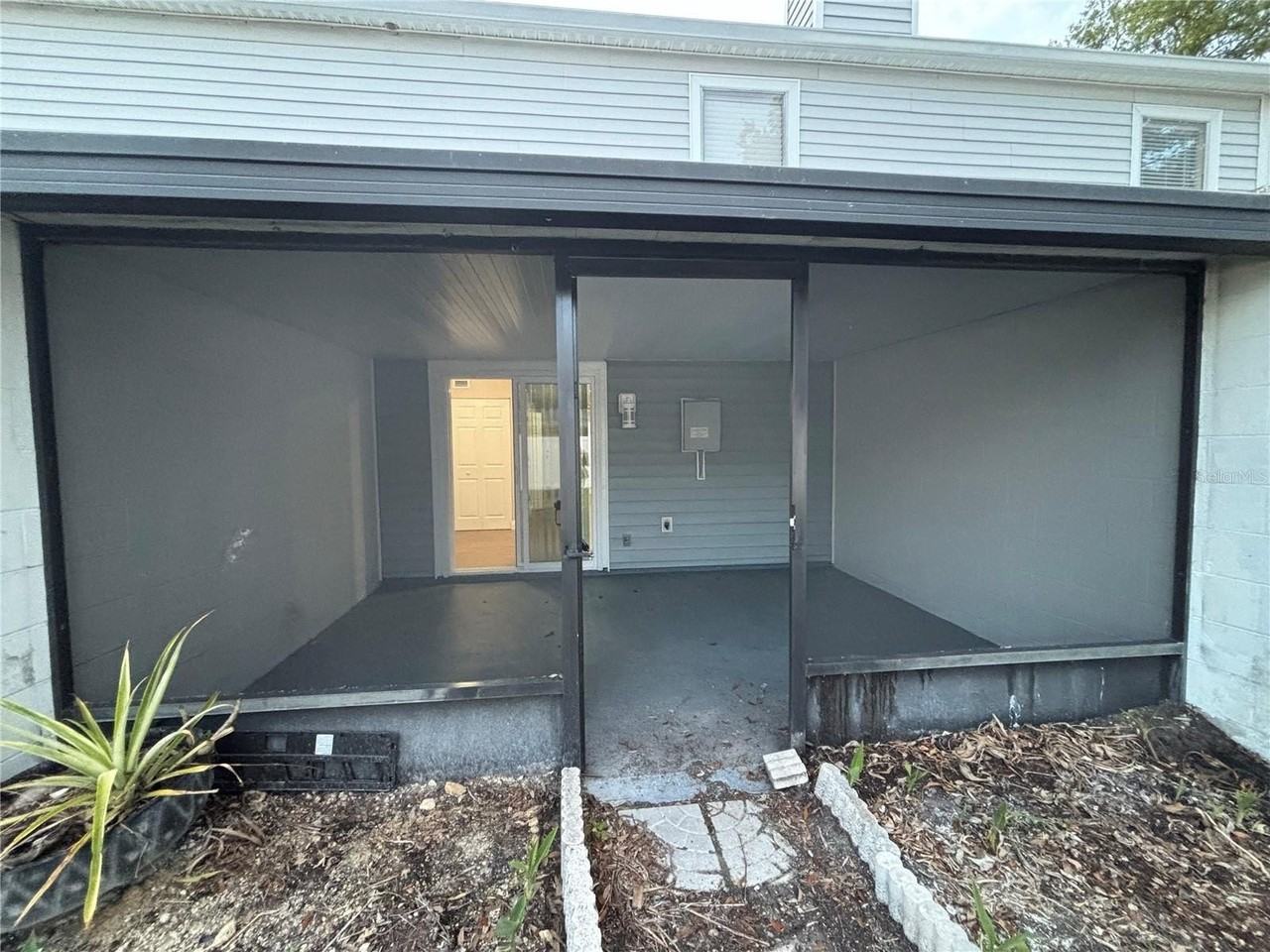 11804 Cypress Hill Cir #45 - Photo 2 of 15