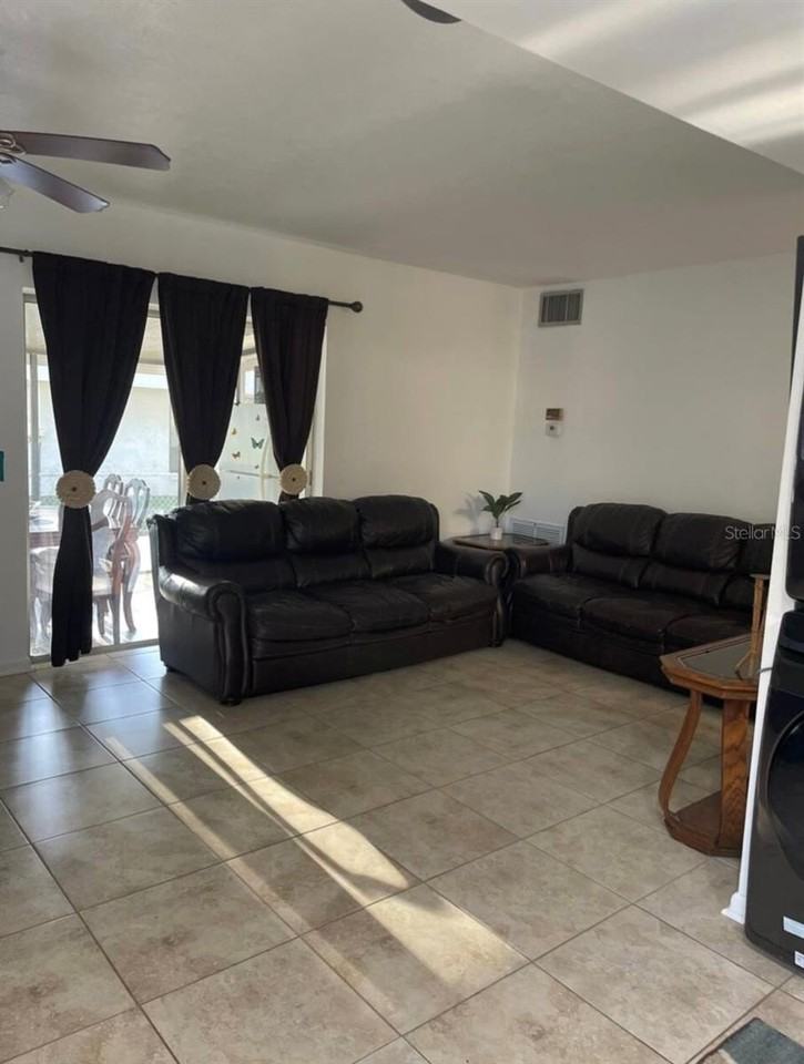 612 E Morgan St #2 - Photo 5 of 7