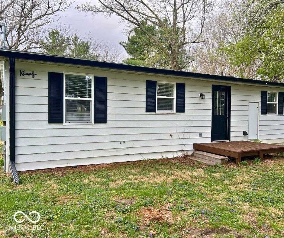 6640 N 225 W - Photo 2 of 34