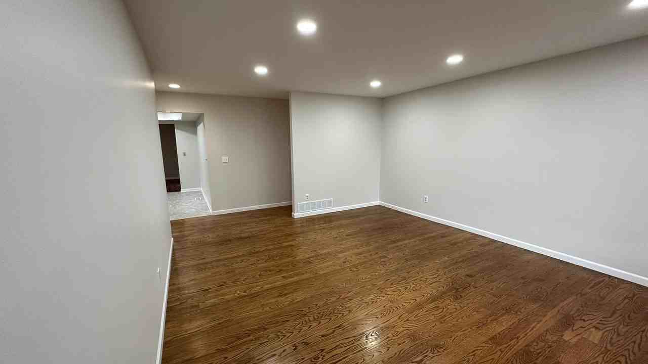 39327 Timberlane Dr - Photo 5 of 23