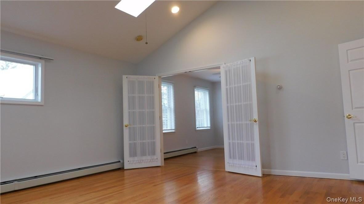 10 S Nauraushaun Rd - Photo 5 of 21