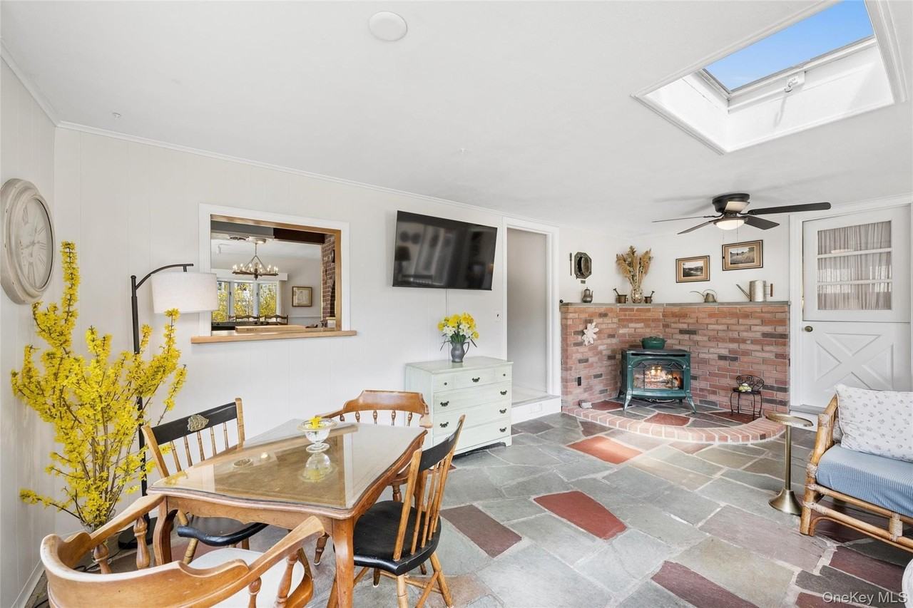 1100 Huntington Blvd - Photo 5 of 19