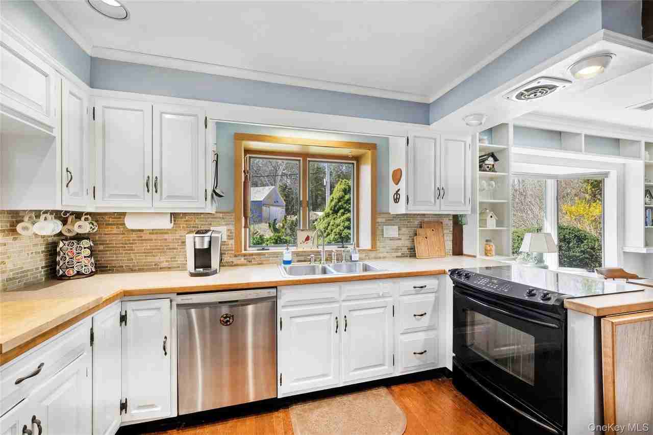 1100 Huntington Blvd - Photo 6 of 19