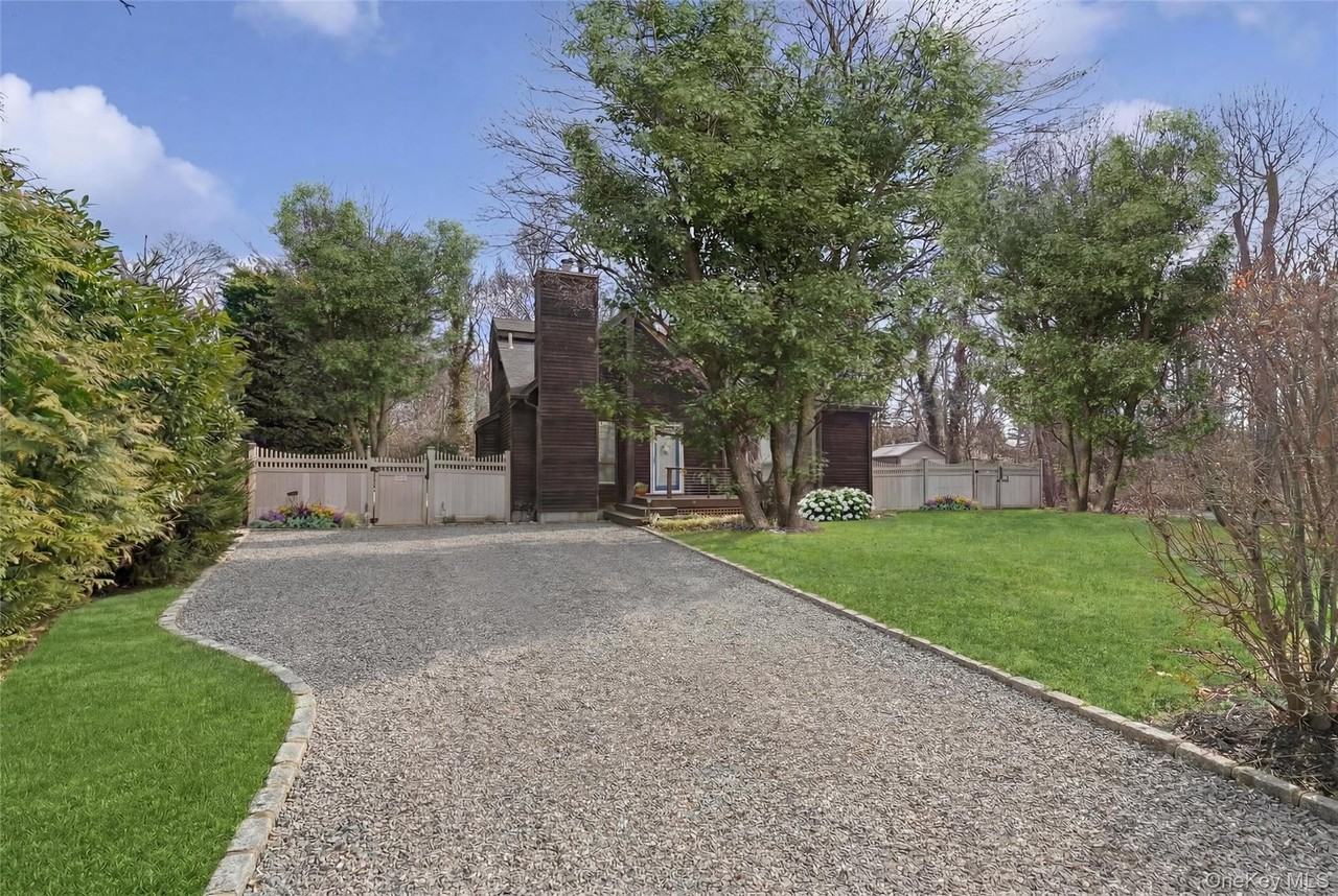 131 Lewis Rd - Photo 3 of 25