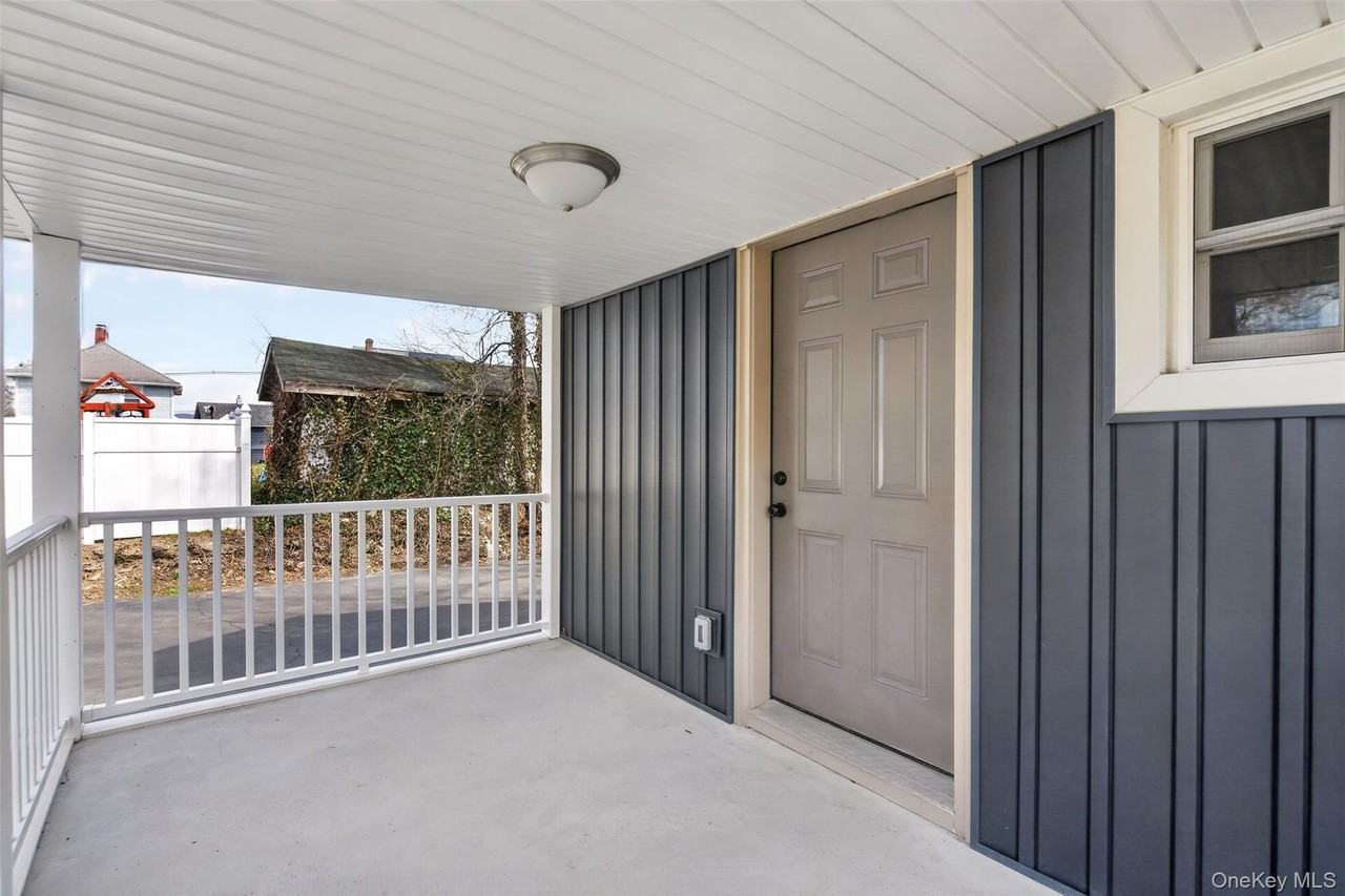 62 Poplar St - Photo 6 of 35