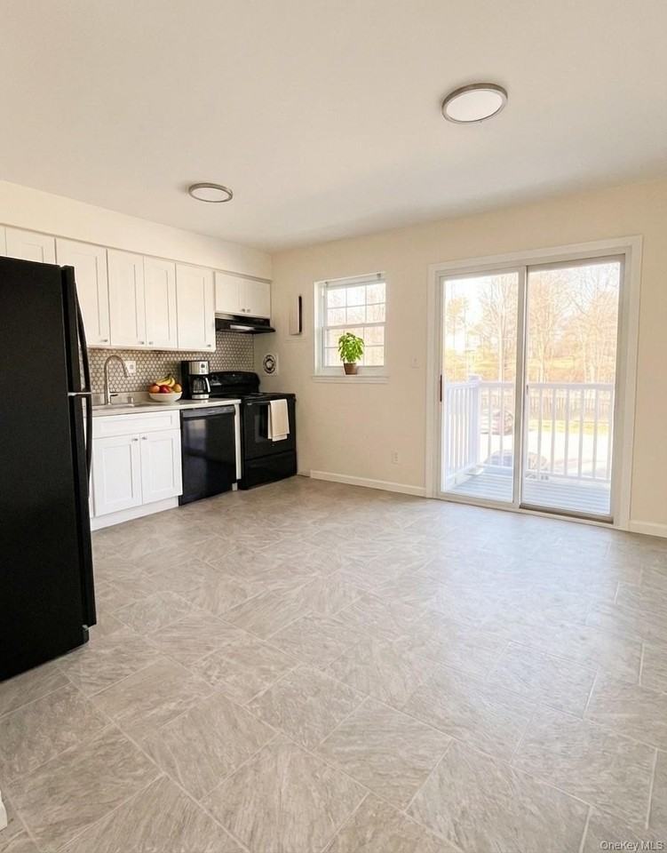 5 Wildwood Dr #12C - Photo 3 of 8