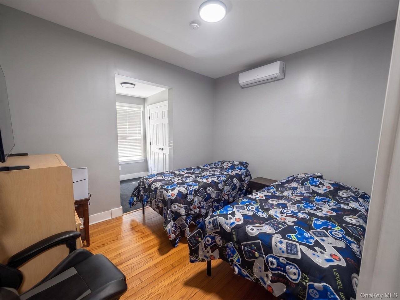 52 Maple Pl - Photo 6 of 14