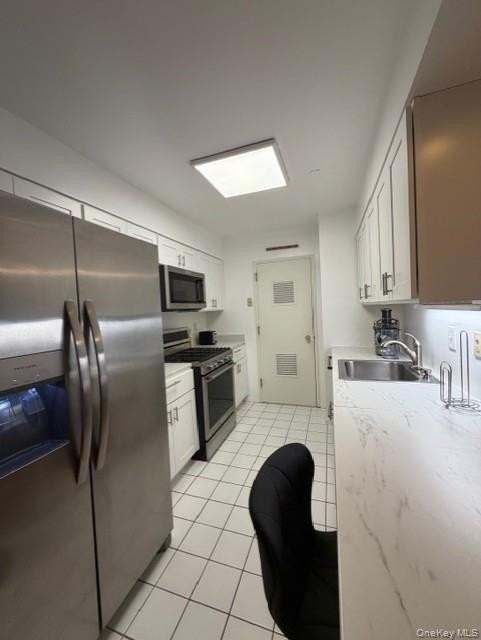 21 Lake St #6G - Photo 3 of 15