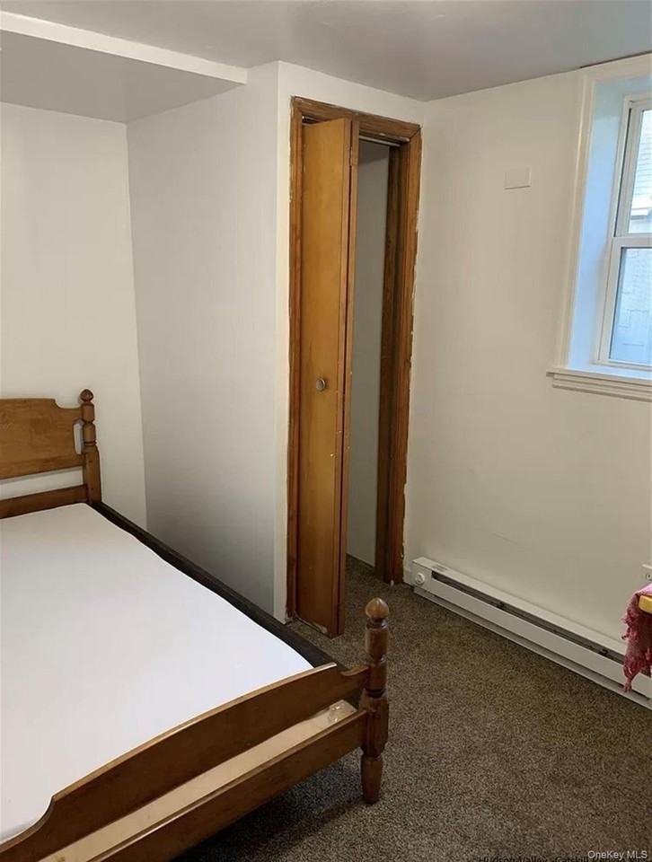 11 Cherry St #B - Photo 7 of 10