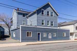 featured image of 1690 N Main St #3