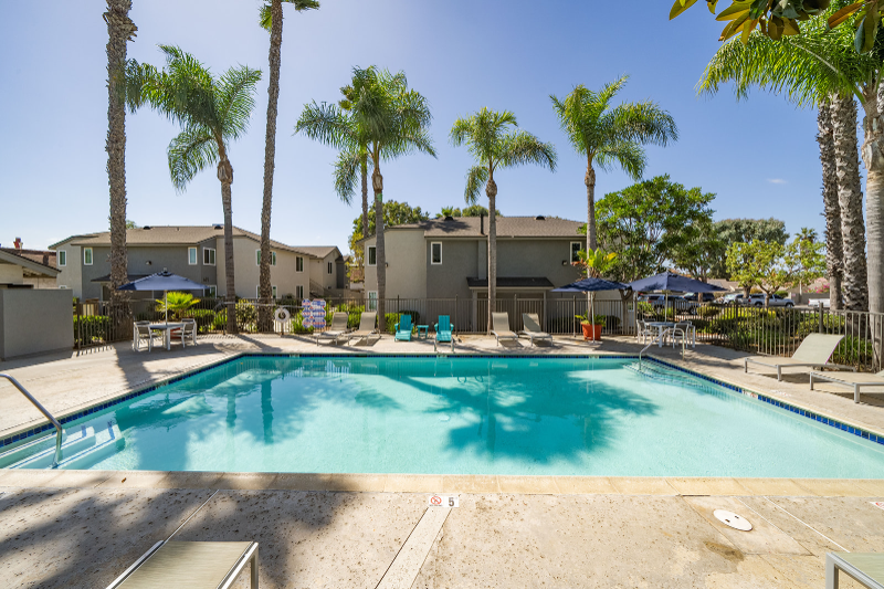 631 Blackshaw Ln - Photo 5 of 14