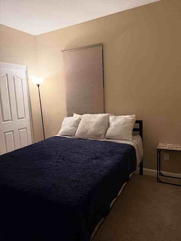 8 N Boyle Heights Ct - Photo 2 of 4