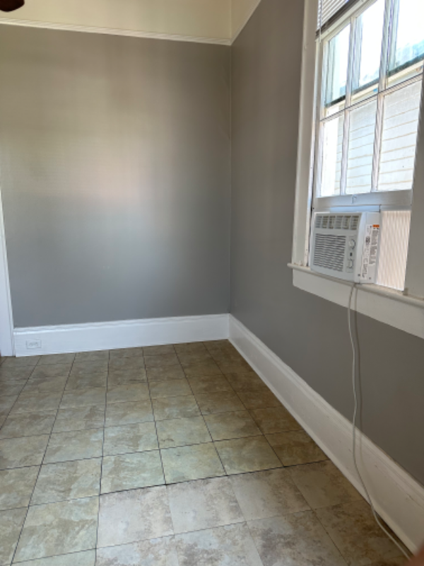 922 N Roman St - Photo 5 of 42