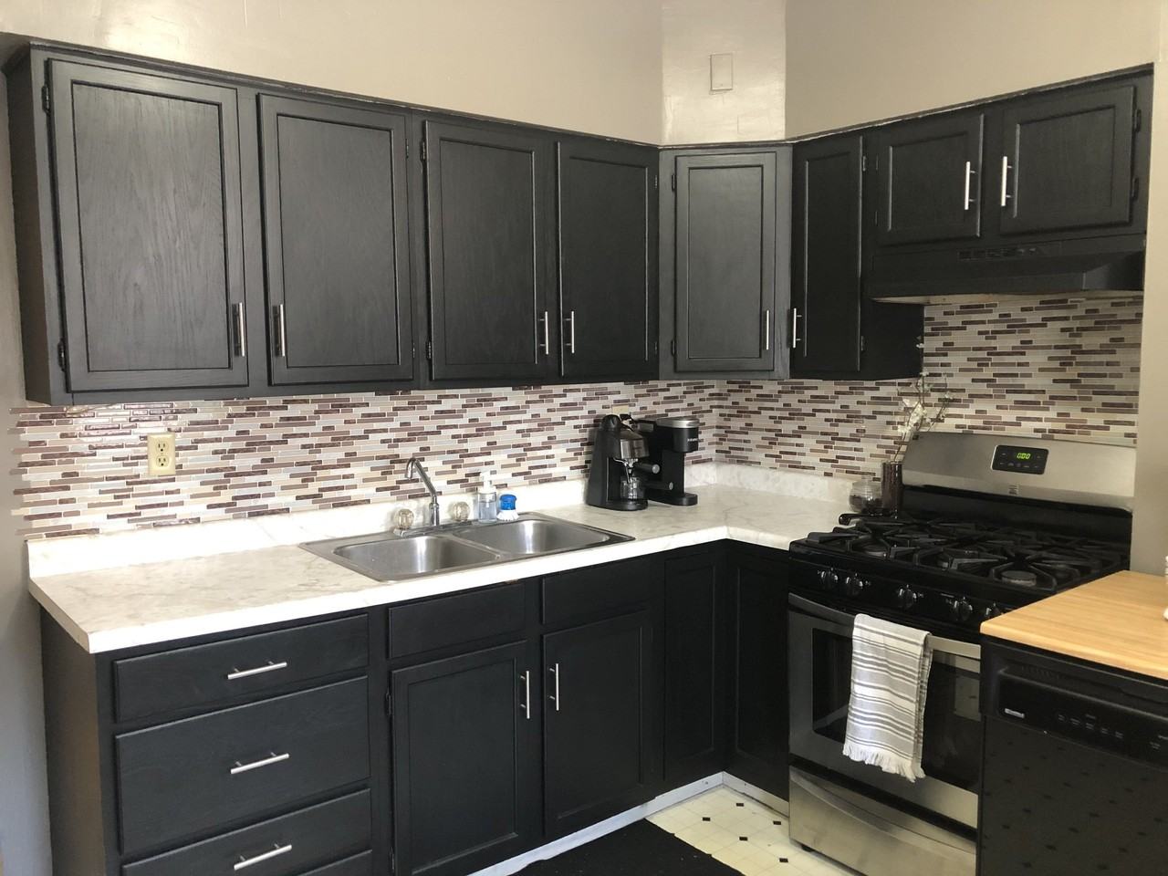 1132 Portland St #1 - Photo 5 of 5