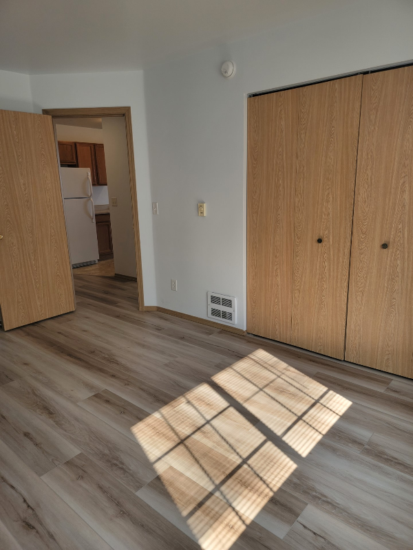 1755 D St #A - Photo 3 of 19