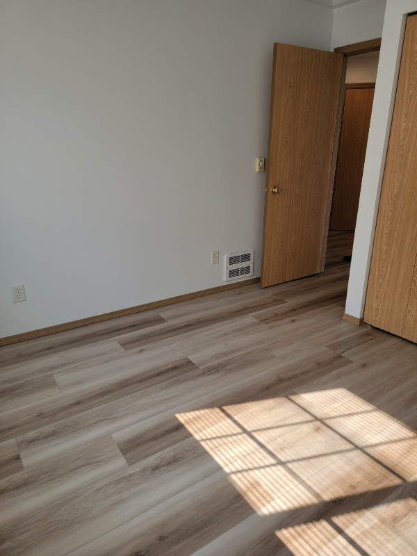 1755 D St #A - Photo 6 of 19