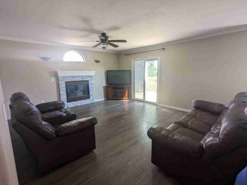 3792 S Gibralter St - Photo 3 of 13