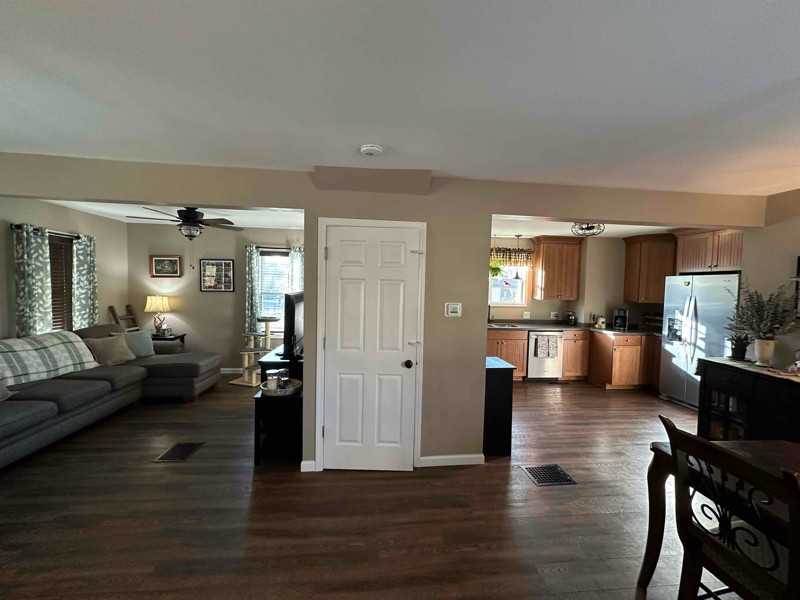 35 Lyle Rd - Photo 5 of 11