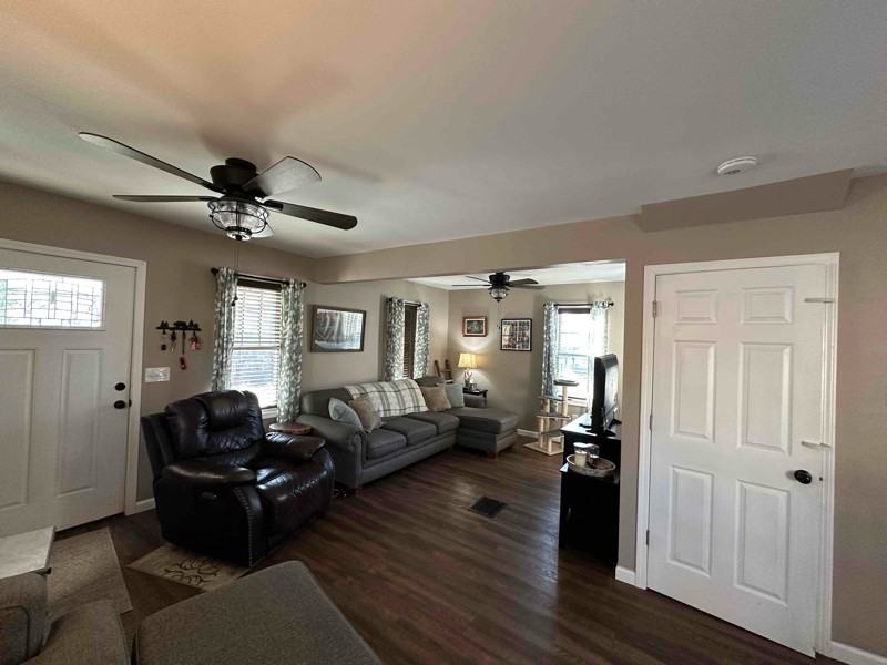 35 Lyle Rd - Photo 6 of 11