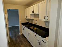 featured image of 5856 Highview Dr #03