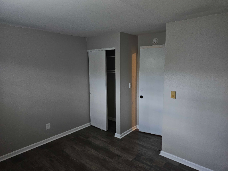 5856 Highview Dr #03 - Photo 7 of 15